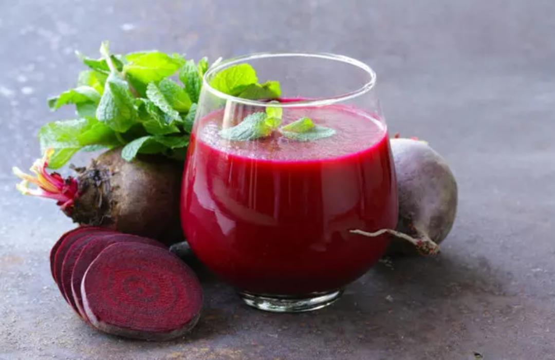 Evdeki malzemelerle selülit iksiri: Her sabah bir bardak için 1