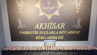 Akhisar’da uyuşturucu operasyonunda 5 tutuklama