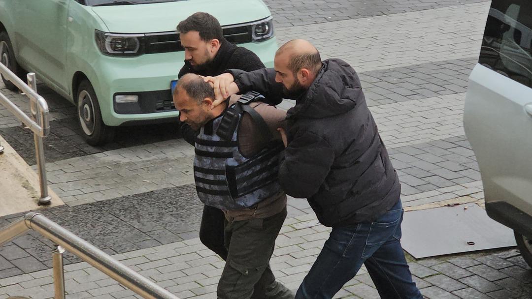 Yer: Zonguldak! "Eşime neden baktın" kavgasında kan aktı 3