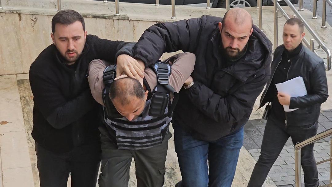 Yer: Zonguldak! "Eşime neden baktın" kavgasında kan aktı 4