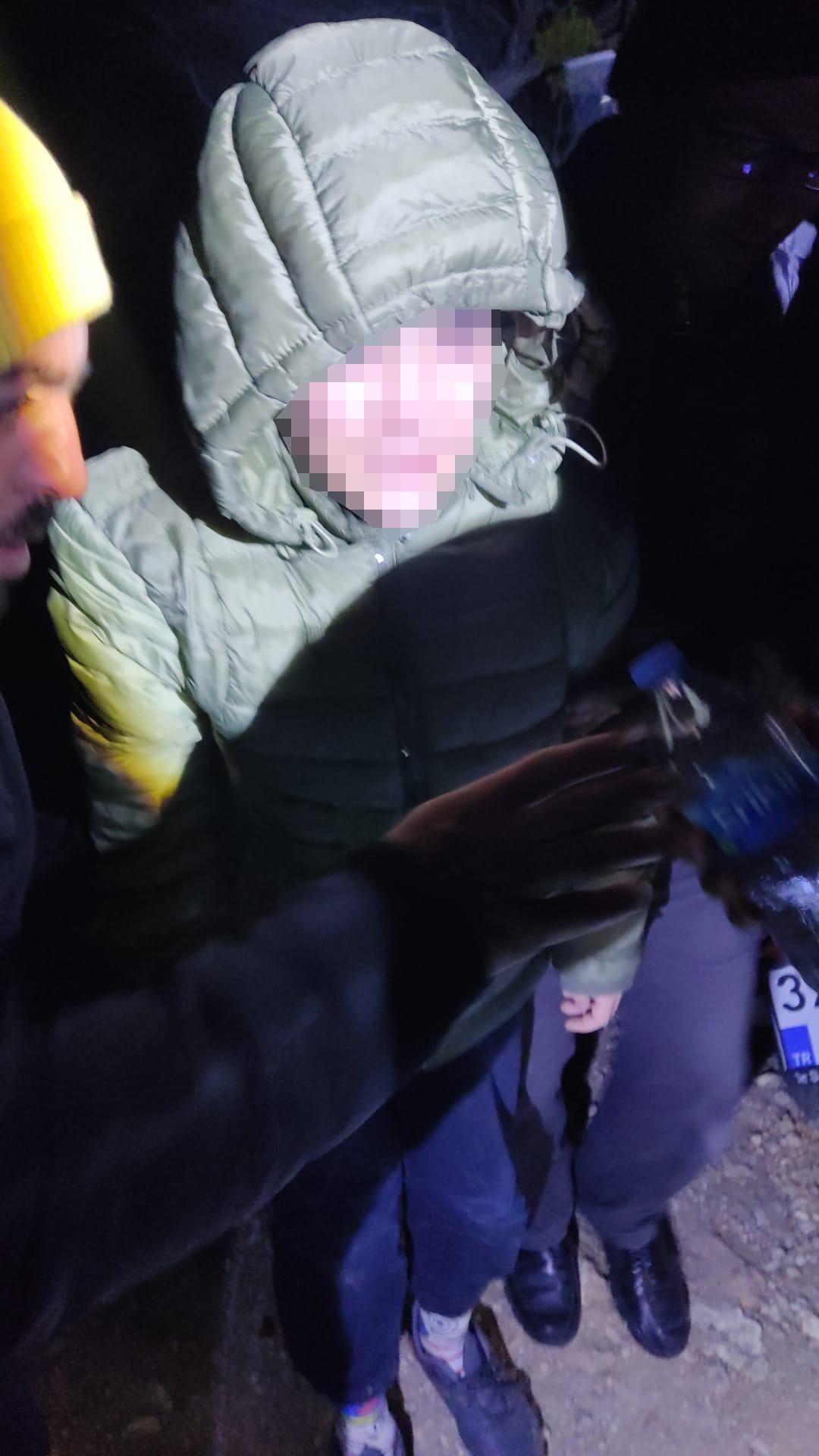 Dağlık alanda bulundu: 12 yaşındaki çocuk akıllı saati sayesinde kurtuldu 3