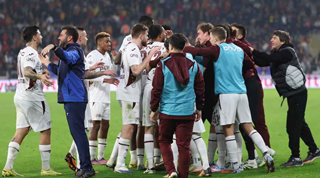 (Özet) Trabzonspor - Beşiktaş Maçı Özeti ve Tüm Önemli Anları 21