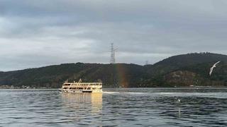 İstanbul Boğazı’nda gökkuşağı şöleni