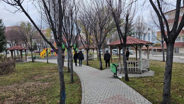 Çorum da bir kişi bıçakla yaralandı 2