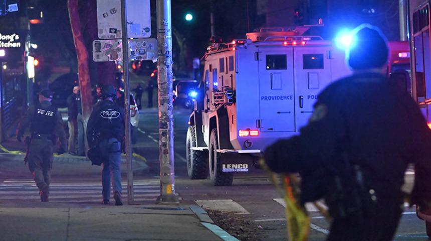 Brown &Uuml;niversitesi'ndeki silahlı saldırı olayında 1 ş&uuml;pheli g&ouml;zaltına alındı