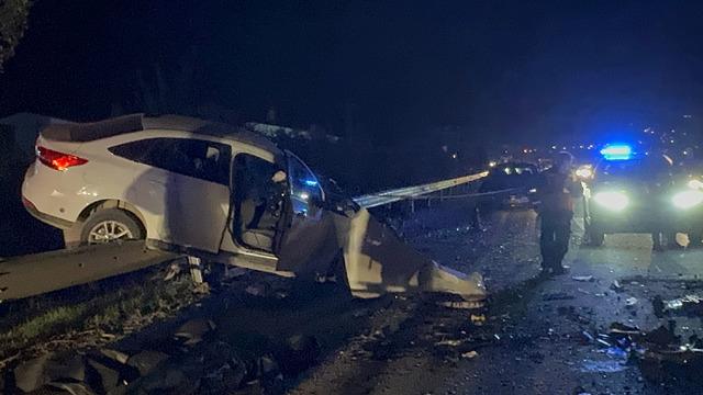 Osmaniye'de otomobille hafif ticari araç çarpıştı, 3 kişi öldü, 2 kişi yaralandı