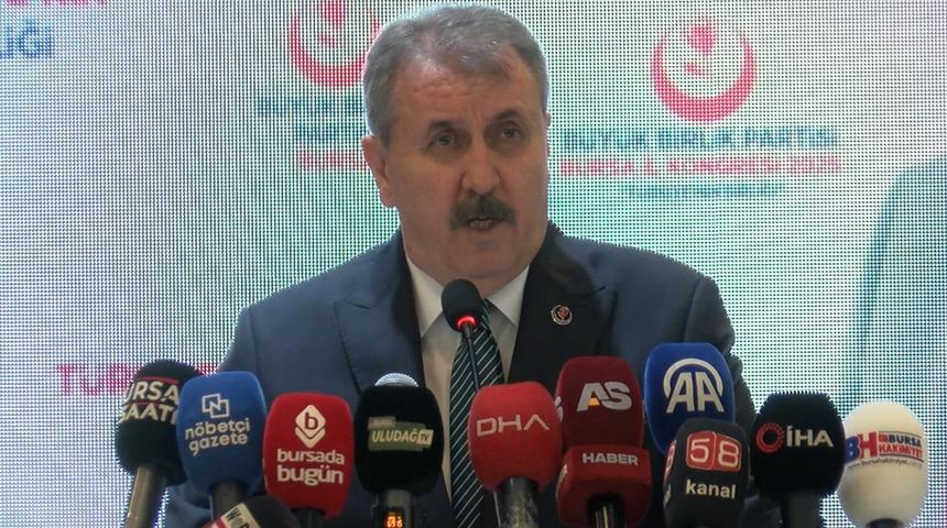 BBP lideri Destici'den emeklilerle ilgili dikkat &ccedil;eken &ccedil;ıkış: "Yoldur, k&ouml;pr&uuml;d&uuml;r bir bırakalım"