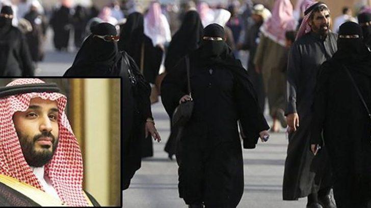 Suudi Arabistan'dan tarihi karar! Kadınların 'çarşaf giyme' zorunluluğu kalkıyor