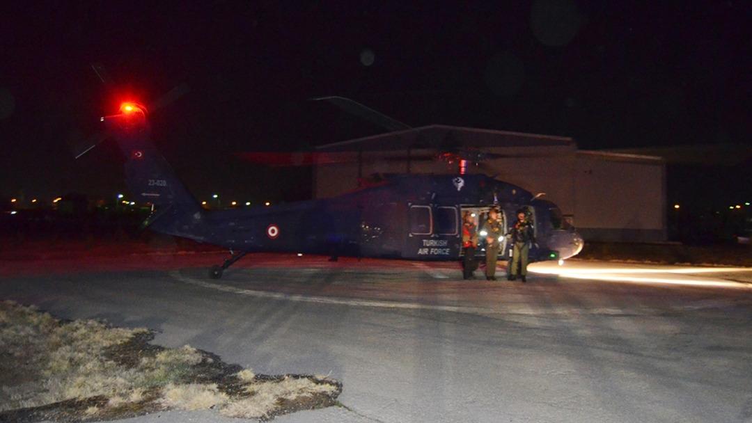 Hasandağı nda mahsur kalan 2 üniversiteli, askeri helikopterle kurtarıldı 2