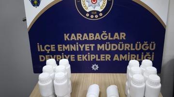 İzmir'deki uyuşturucu operasyonunda 2 kişi g&ouml;zaltına alındı