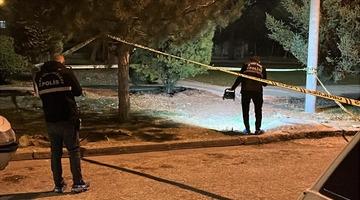 Husumetli iki grup arasında çıkan kavga kanlı bitti: 2 yaralı