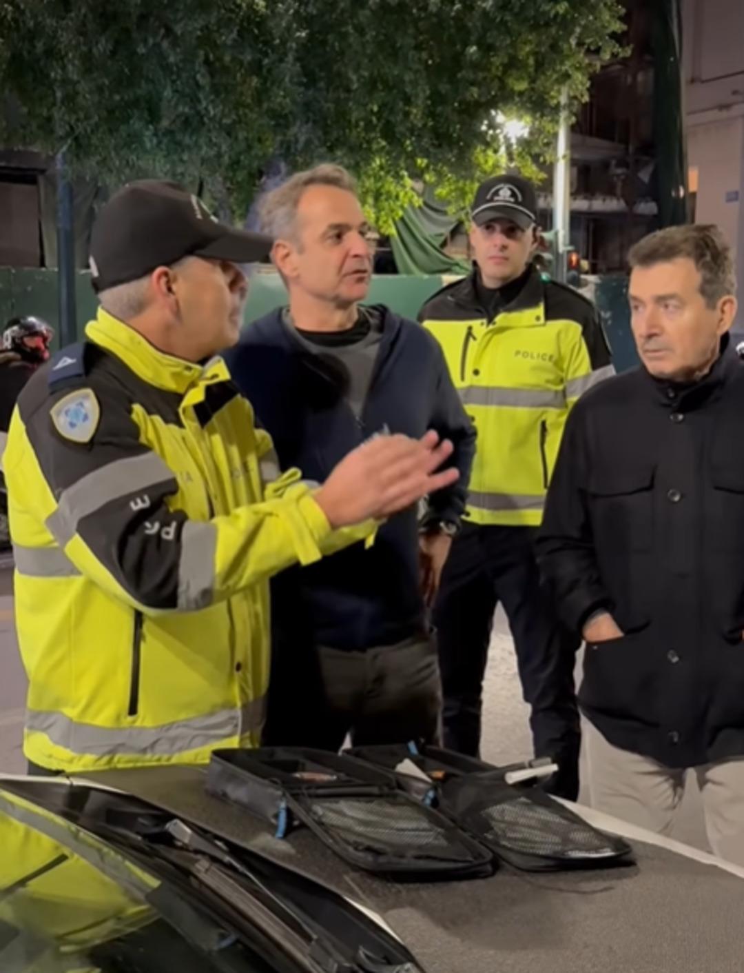 Polis durdurdu, Başbakan ve Bakan falan dinlemedi: Kyriakos Mitsotakis e alkolmetre üfletti! 1