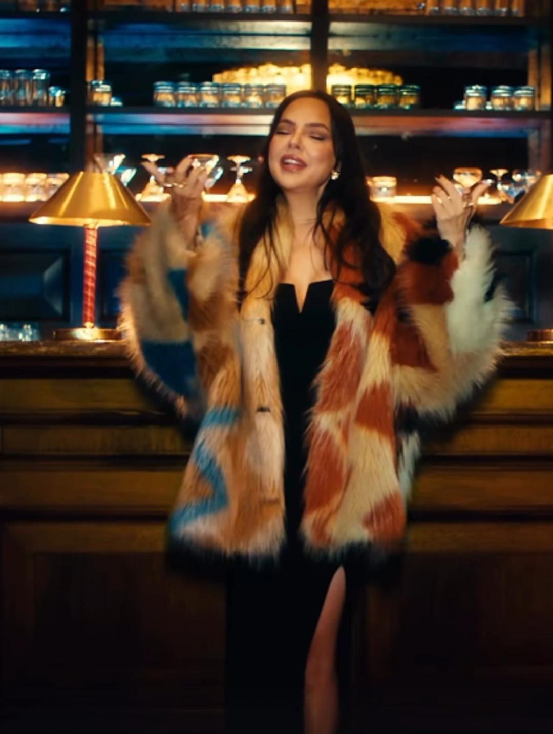 Ebru Gündeş hem tarzını hem imajını değiştirdi! Görenler tanıyamadı 3