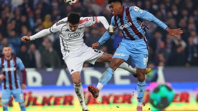 Trabzonspor'dan Beşiktaş için gece yarısı zehir zemberek açıklama: Haddinizi bilin