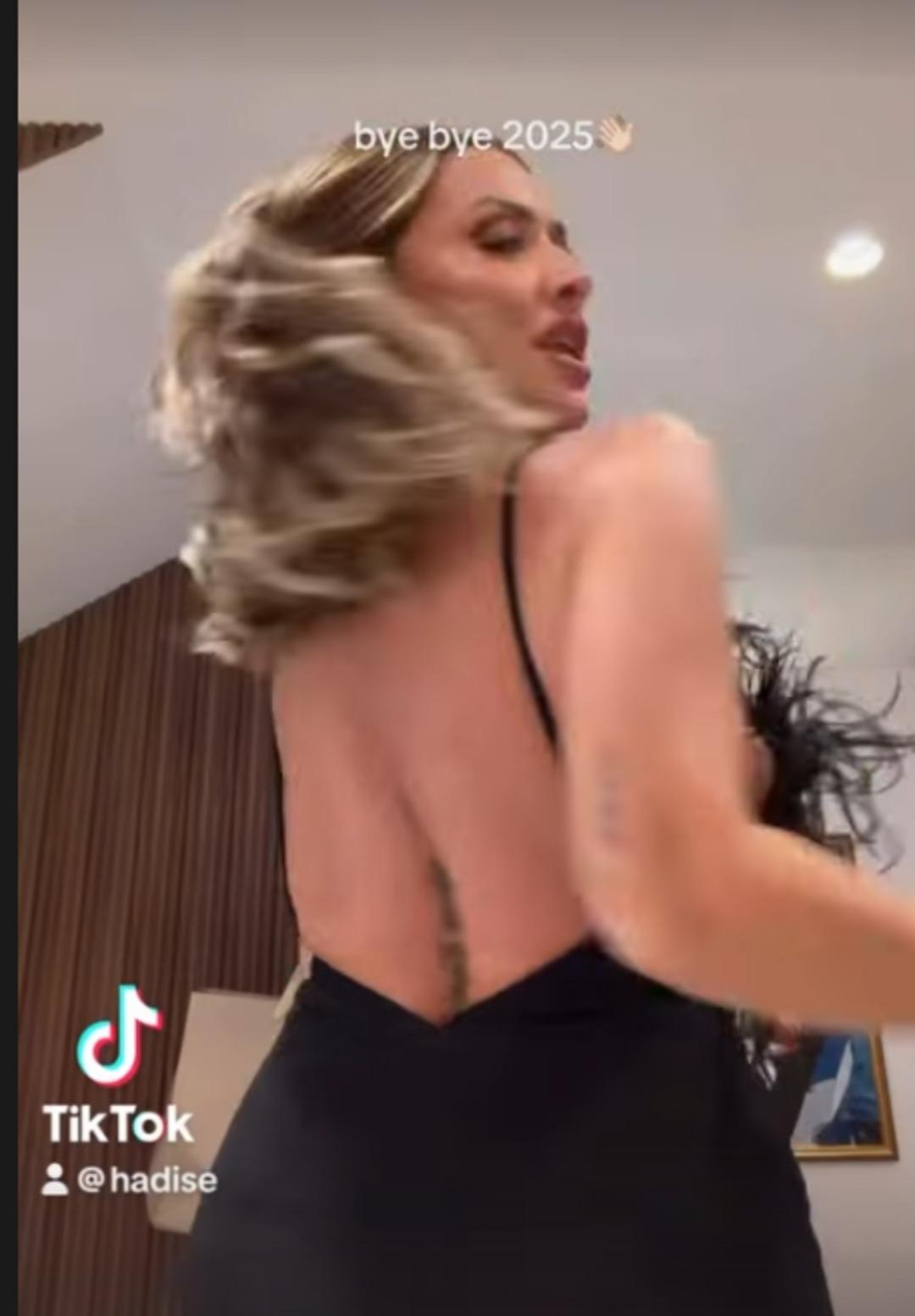 Hadise den 2025 e veda dansı! Dansından çok dekoltesi konuşuldu 2