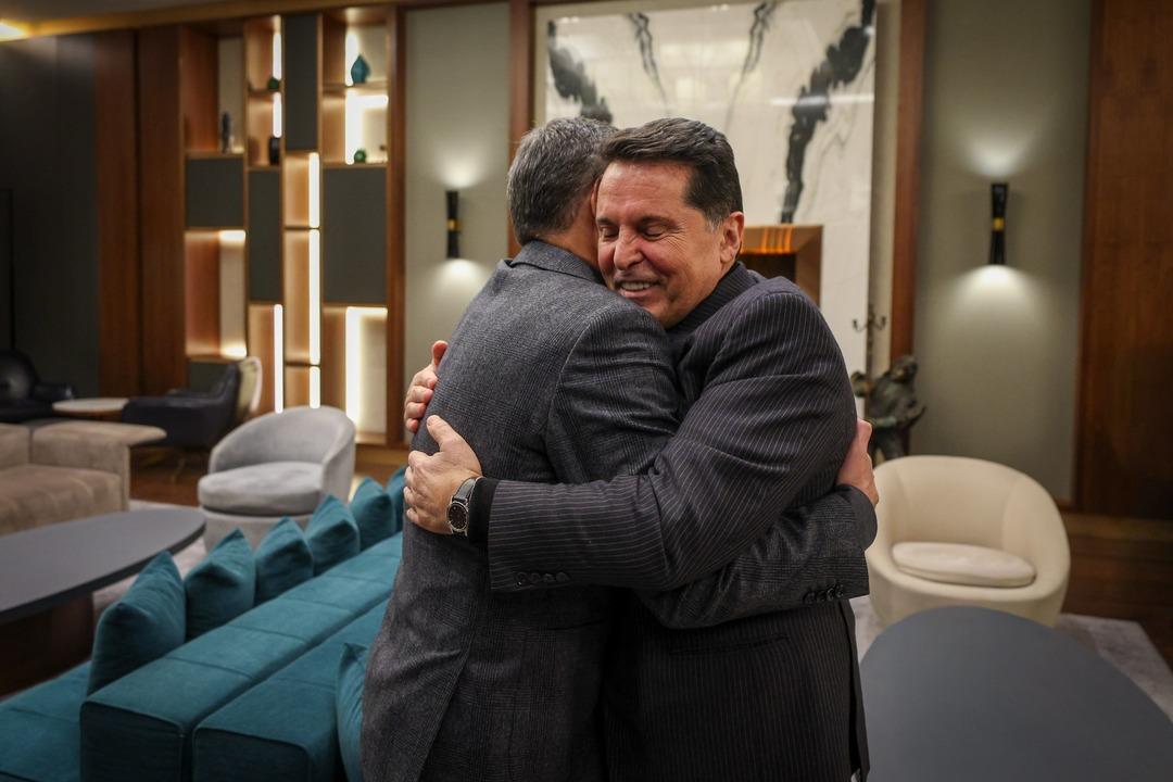 Bahçeli nin ilk kez açıkladığı İmamoğlu detayı herkesi şaşırttı! Ahmet Özer: "Gerekirse CHP adına Öcalan la görüşürüm" 7