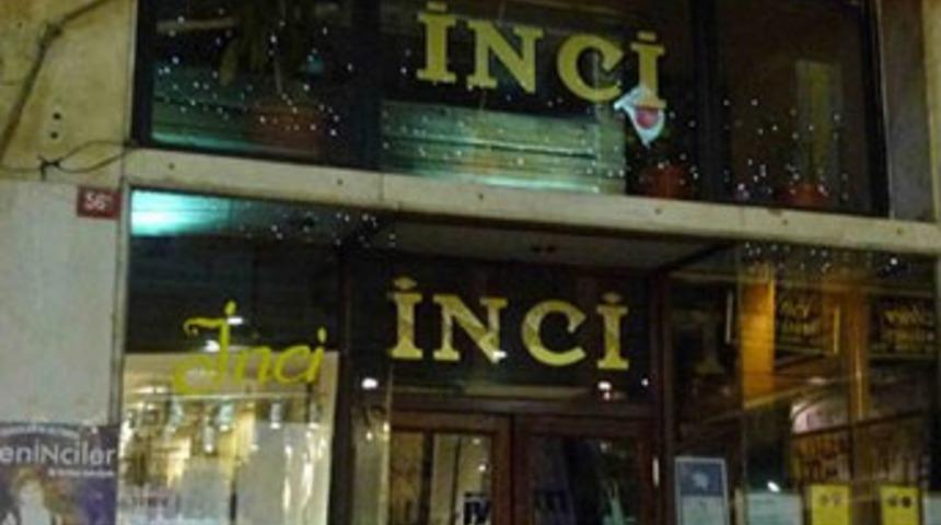 Tarihi İnci Pastanesi kapanıyor