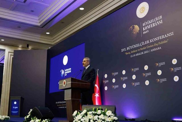 Bakan Fidan: "Son 15 yılda Suriye sahasında tarihin en zorlu sınavlarından birini verdik" 5