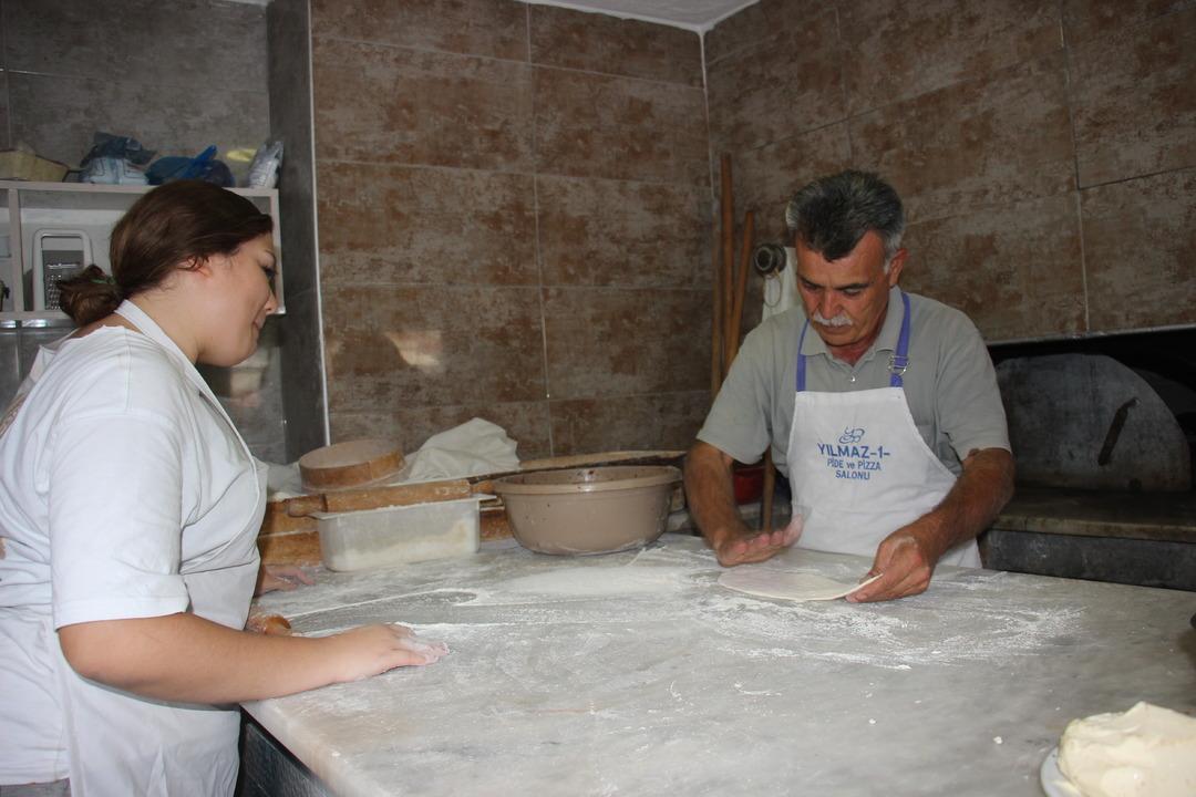 Çırak olarak giren patron olarak çıkıyor İsteyenlere iş yeri açıyoruz 3