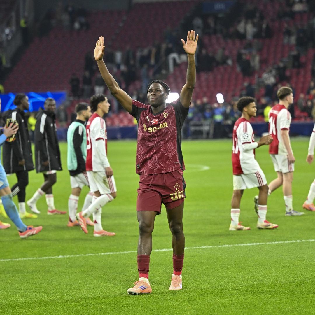 Galatasaray da Singo şoku: Fildişili yıldızla yollar ayrılıyor mu?  2