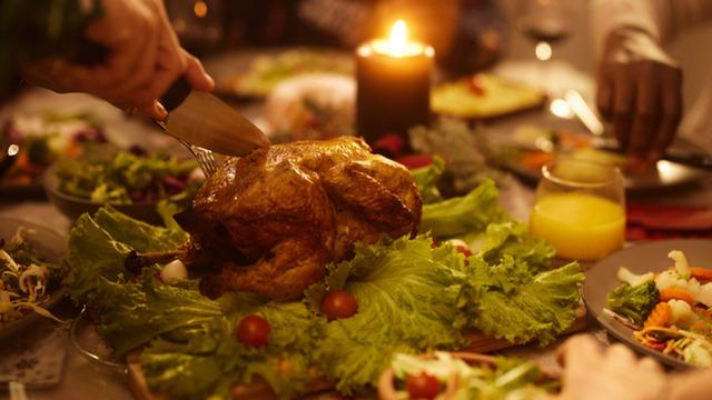 Yılbaşı eğlencesinin fiyatları belli oldu: Kişi başı ücretler 30 bine kadar dayandı!