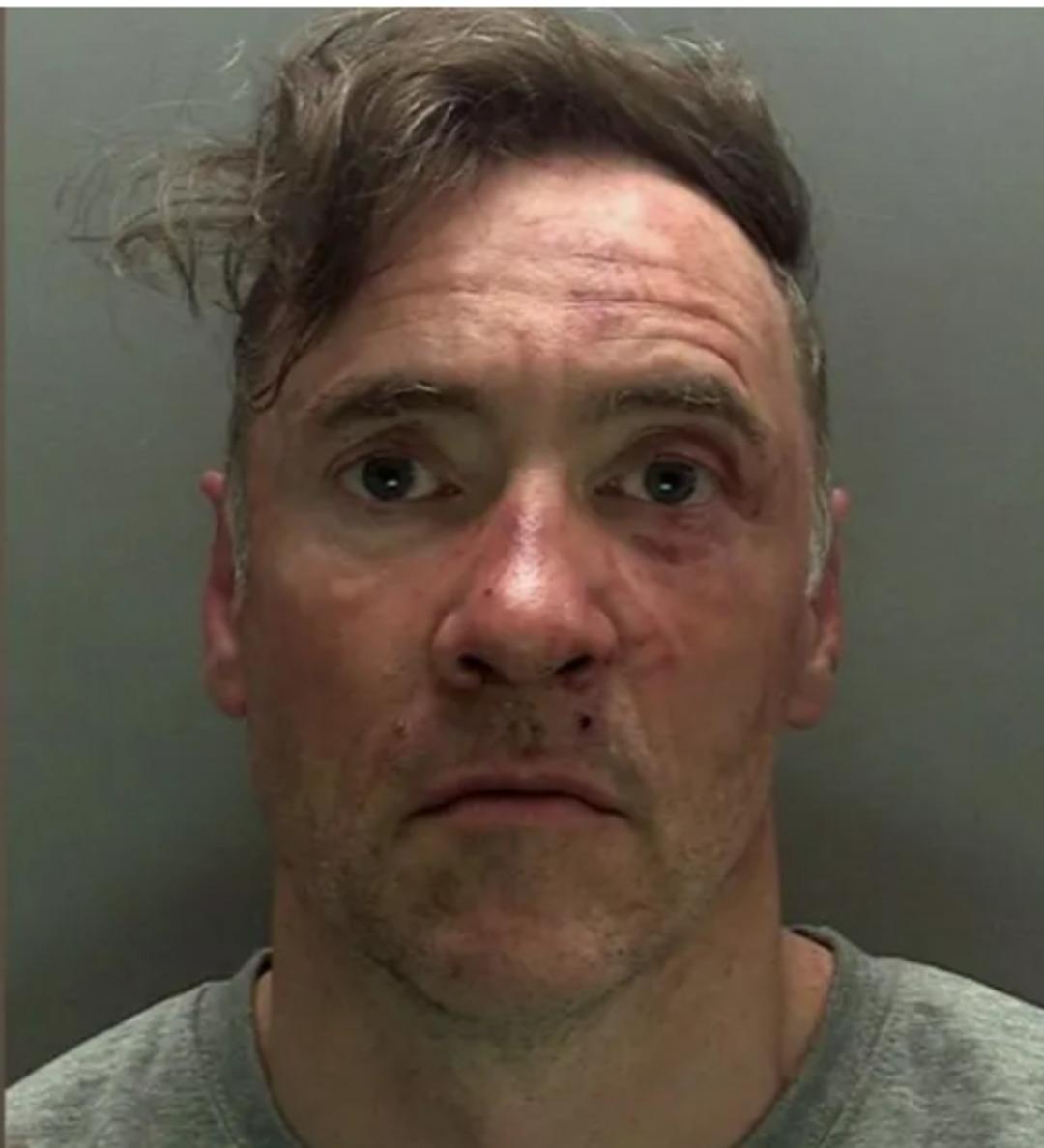 Binlerce insanın içine arabayla dalıp 100 den fazla insanı ezdi: Aralarında bebek ve çocuklar da var! 1