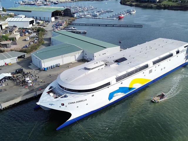 Denizlerin "Tesla"sı, d&uuml;nyanın en b&uuml;y&uuml;ğ&uuml;! İlk testi ge&ccedil;ti