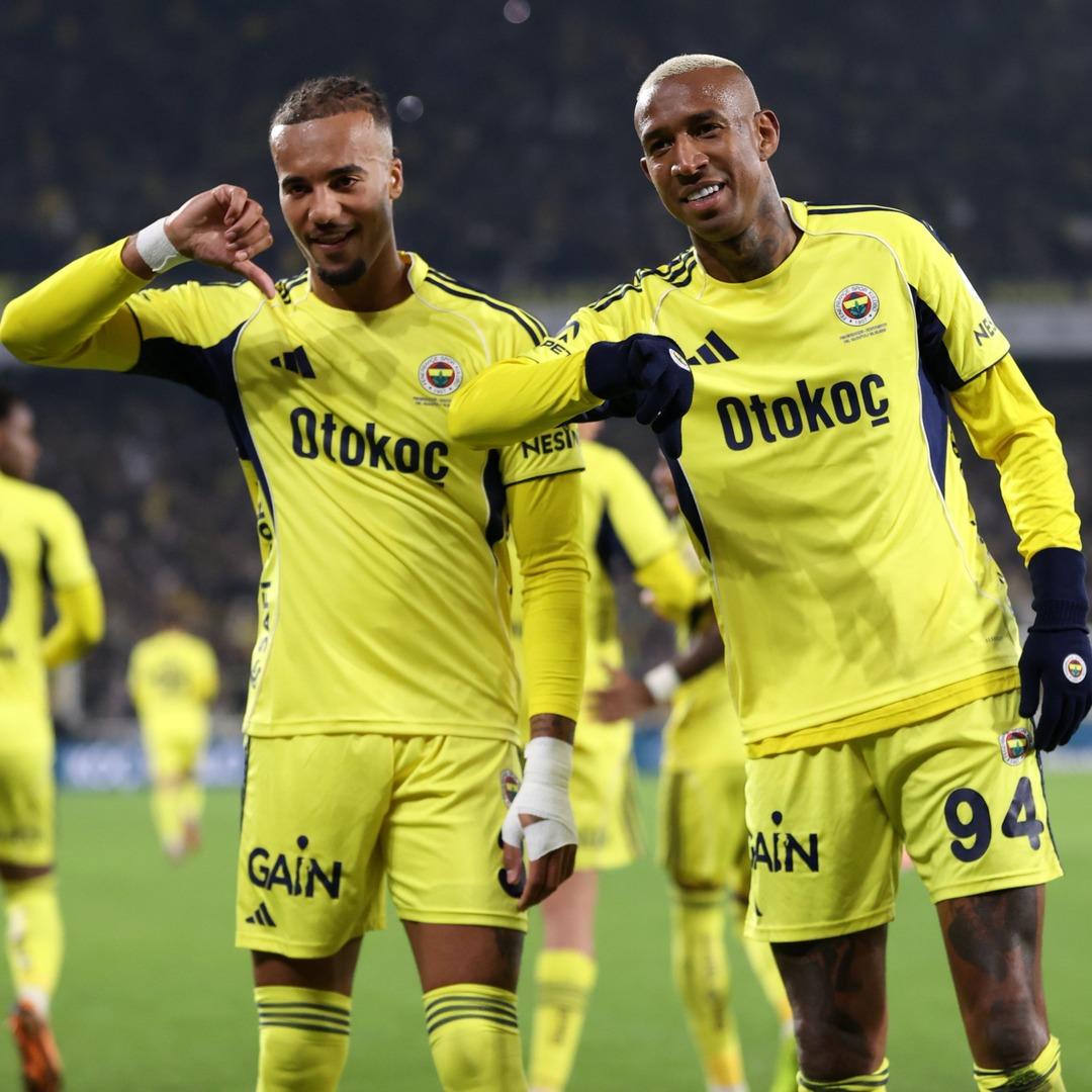 Fenerbahçe yi sakatlıklar vurdu! Duran ve Brown Konyaspor maçında oyundan alındı 1