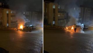 İstinat duvarına &ccedil;arpan otomobil alev aldı