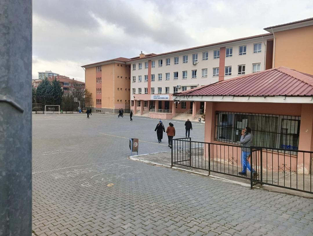 Lisede mide bulandıran olay! Tacizci öğretmen tutuklandı 1