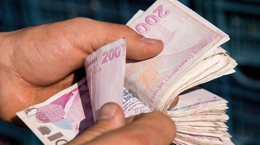 Maaşlara d&uuml;zenleme sinyali! 2026 &ouml;ncesi polis, jandarma ve sahil g&uuml;venlik aylıklarına 'dengeleme' form&uuml;l&uuml;