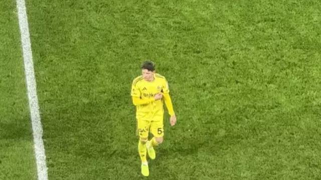 Kadıköy'de 4 gollü şova Szymanski gölgesi! Maç bitti, ipler koptu