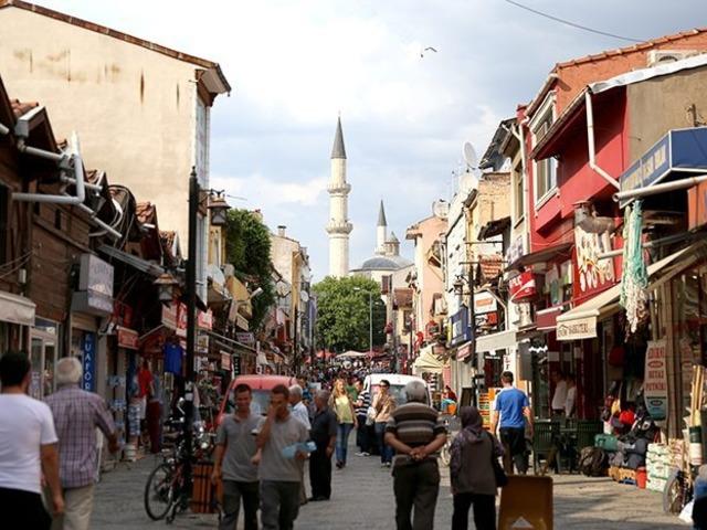 Edirne'de esnaf isyan etti! Parayı yırtıp herkesi uyardı!