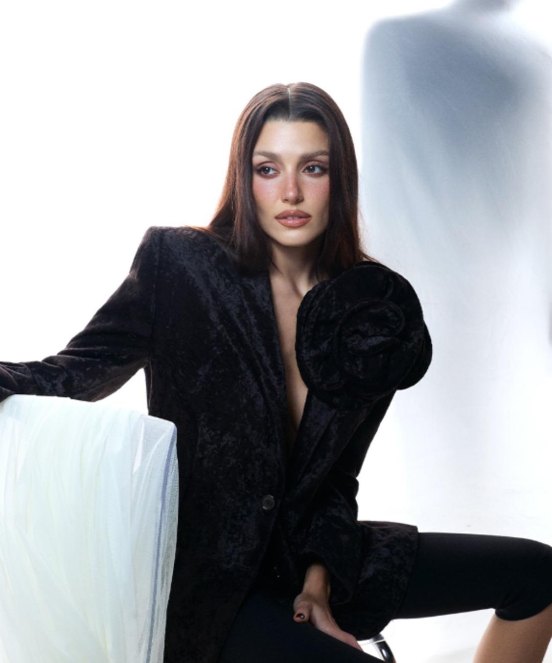 Hande Erçel den üst üste gayrimenkul yatırımı! 200 milyon liralık ev iddiası 1