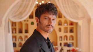 Halef'in yıldızı İlhan Şen'in sevgilisi de tanıdık çıktı! Yaş farkı merak edildi