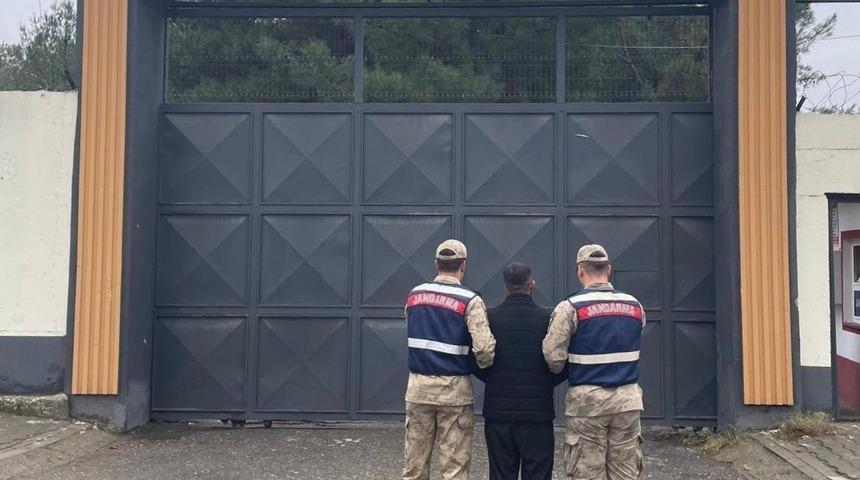 Batman&rsquo;da &ccedil;eşitli su&ccedil;lardan aranan 17 şahıs yakalandı