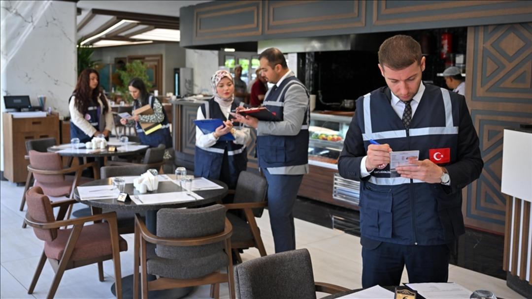 Ticaret Bakanlığı, lokanta, restoran ve kafe denetimi yaptı 1
