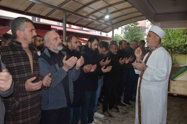 Sivas’ta göçük altında can veren şantiye müdürü, Bafra’da defnedildi 1