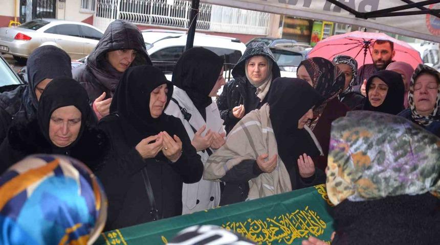 Sivas&rsquo;ta g&ouml;&ccedil;&uuml;k altında can veren şantiye m&uuml;d&uuml;r&uuml;, Bafra&rsquo;da defnedildi