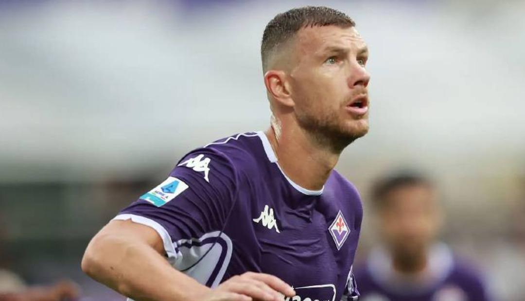 Fenerbahçe den gitmişti, İtalya da kabusu yaşadı! Edin Dzeko nun yeni adresi şaşırttı 2