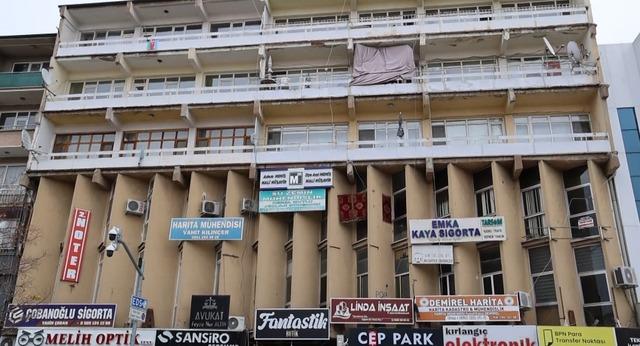 Kırşehir’de soğuk hava tarihi çarşıları sessizliğe bürüdü 2