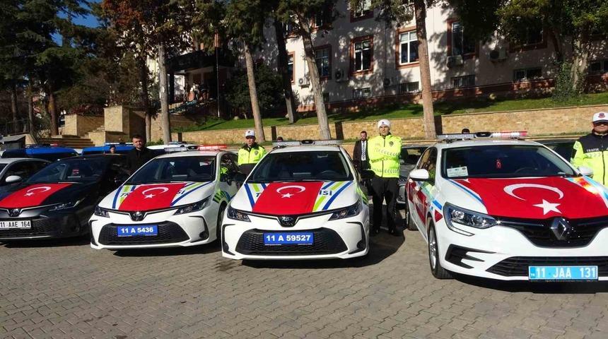 Bilecik&rsquo;te emniyet ve jandarmanın ara&ccedil; filosu g&uuml;&ccedil;lendi: 67 ara&ccedil; hizmette alındı