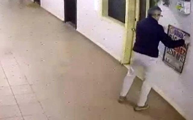 Bakırköy’de akıl almaz 40 bin dolarlık saat hırsızlığı kamerada 1