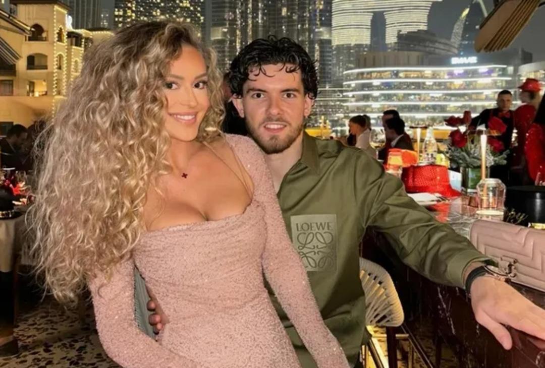 Ferdi Kadıoğlu sessiz sedasız imzayı attı! Hayatının en anlamlı imzası 2