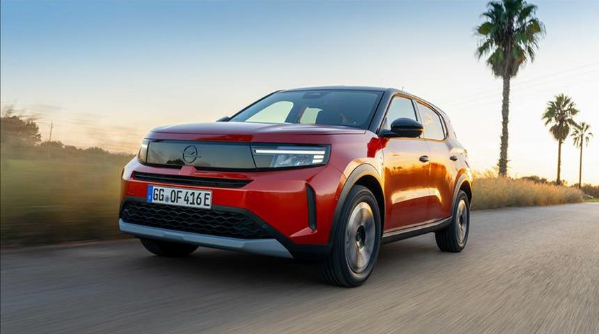 Opel duyurdu: O sıfır ara&ccedil;ta belirli meslek gruplarına indirim