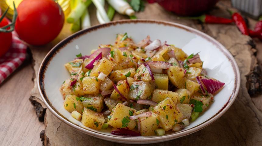 Soğanlı patates kavurma nasıl yapılır? Doyurucu ve pratik lezzet!