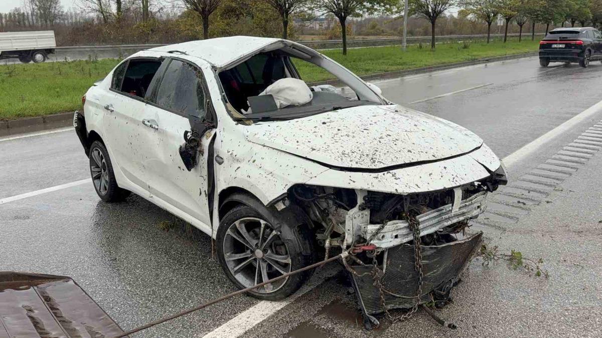 Samsun’da otomobil takla attı: 3 yaralı