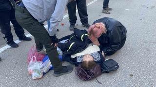 Motosikletin çarptığı kadın yaralandı