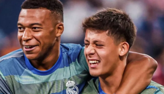 Bu paraya takım kurulur! D&uuml;nya devine tarihi ceza: B&ouml;ylesi g&ouml;r&uuml;lmedi