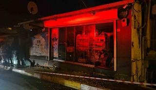 Sarıyer&rsquo;de &uuml;st katı kayan bina gecekonduya yaslandı: Facianın eşiğinden d&ouml;n&uuml;ld&uuml;